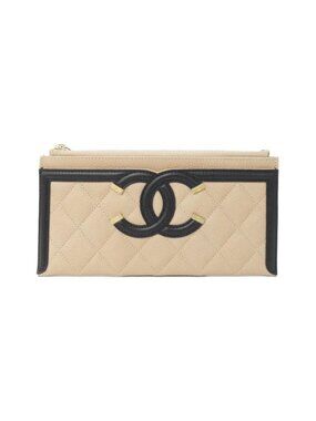 Chanel Pouch Gold